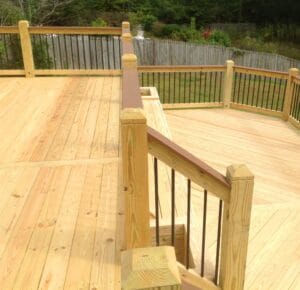 patio and deck builders